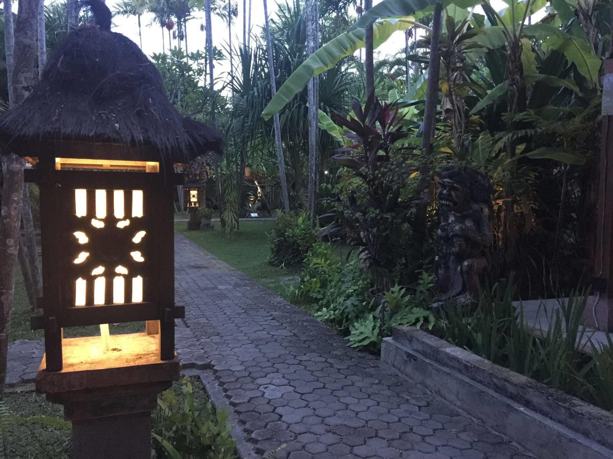 Bumi Ayu Bungalow Sanur Εξωτερικό φωτογραφία